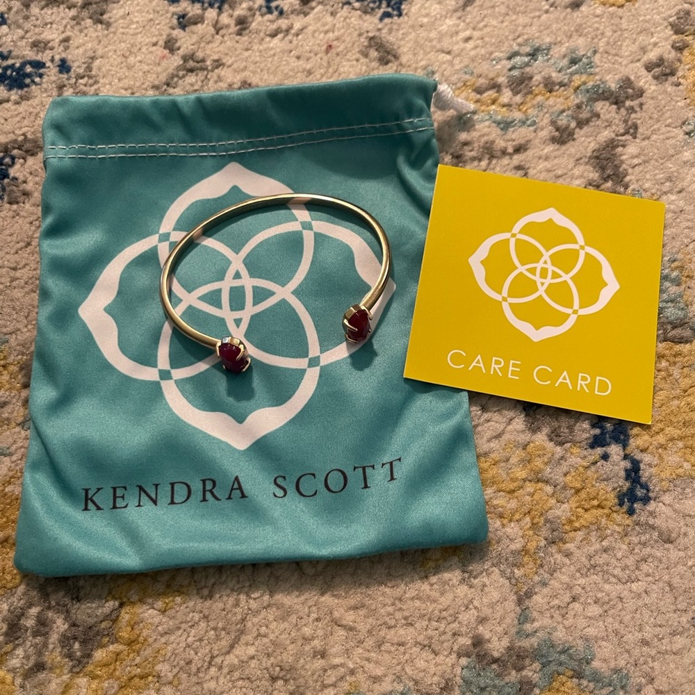 Kendra Scott Bracelet - Picture 1 of 4